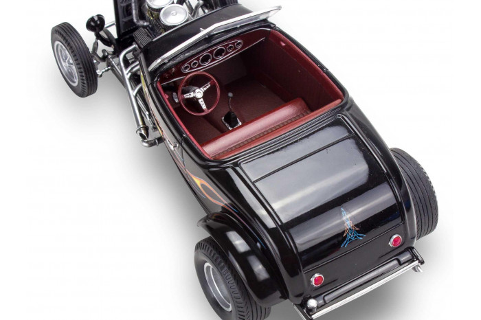 Plastic ModelKit MONOGRAM auto 4524 - 1932 Ford Rat Roadster (1:25)