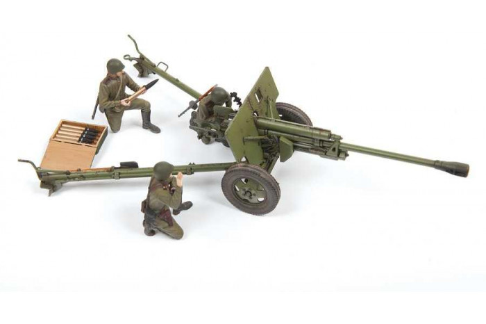 Model Kit military 3671 - ZIS-3 with crew (1:35)