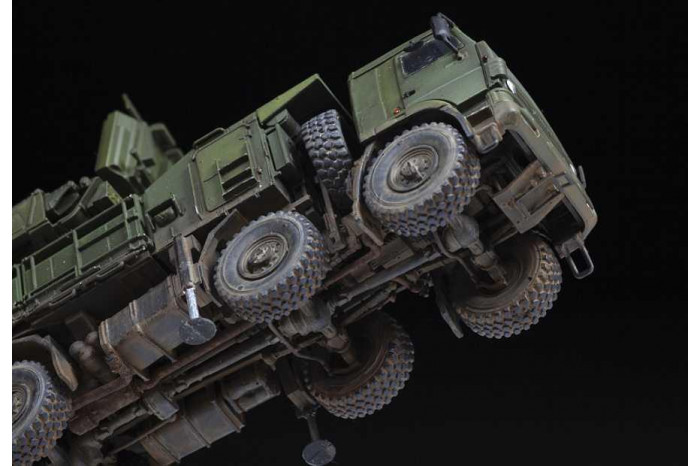 Model Kit military 5069 - Pantsir S1 (1:72)