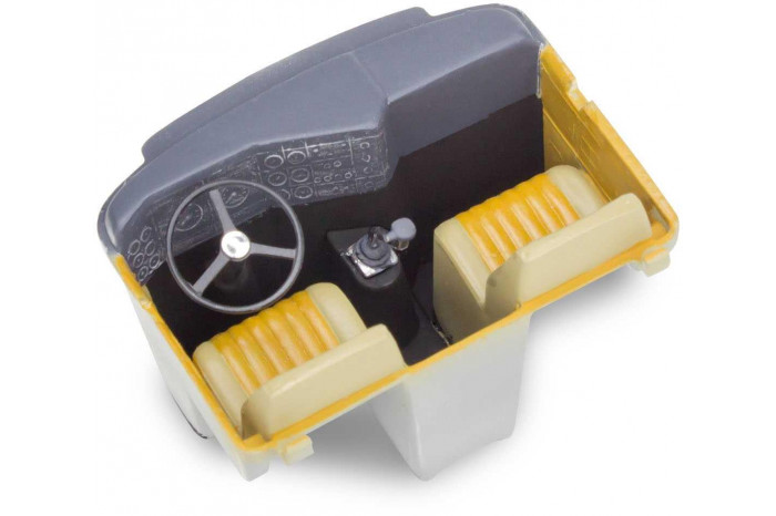 Plastic ModelKit MONOGRAM truck 7471 - Chevy Bison Semi Truck (1:32)