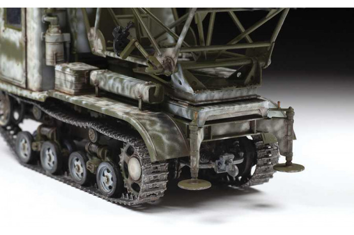 Model kit military 3700 - STZ-5 with BM-13 "KATYUSHA" (1:35)