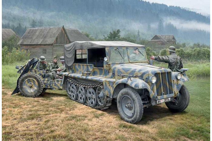 Model Kit military 6595 - Sd. Kfz. 10 Demag with Le. IG18 and Crew (1:35)