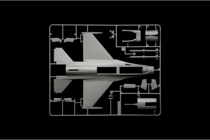 Model Kit letadlo 2825 - F-16C Fighting Falcon (1:48)