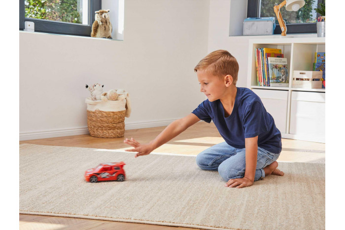 First Construction auto 00910 - Pull Back Rallye Car (červené) (1:20)