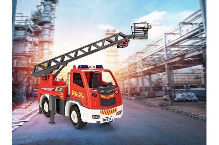 First Construction truck 00914 - Ladder Fire Truck (1:20)