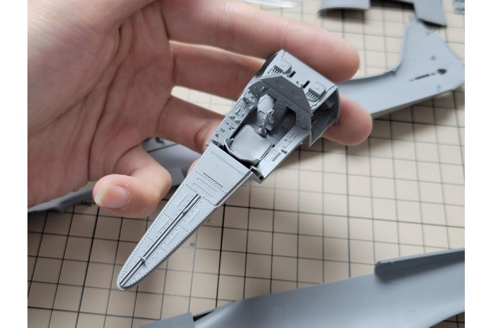 Focke-Wulf Fw-190A-6 w/Wgr. 21 & Full engine and weapons interior (1:35) - 003