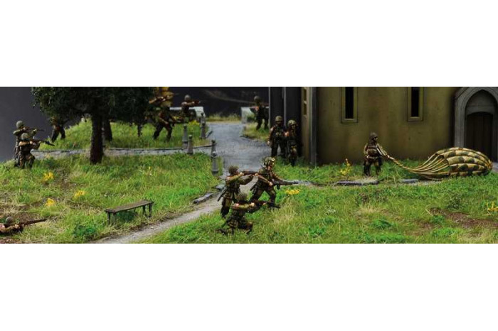 Model Kit diorama 6199 - Battle of Normandy: Saint-Mere-Église 6 June 1944 (1:72)