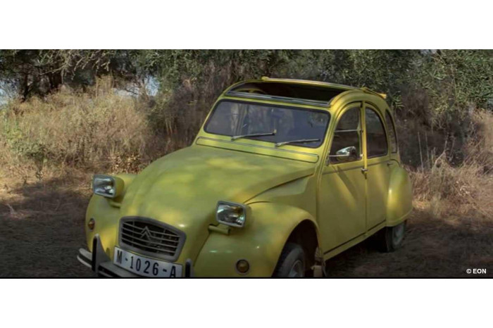 Gift-Set James Bond 05663 - "For Your Eyes Only" Citroen 2 CV (1:24)