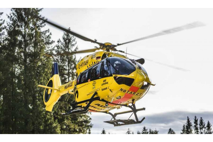 Plastic ModelKit vrtulník 04969 - H145 "ADAC/REGA" (1:32)