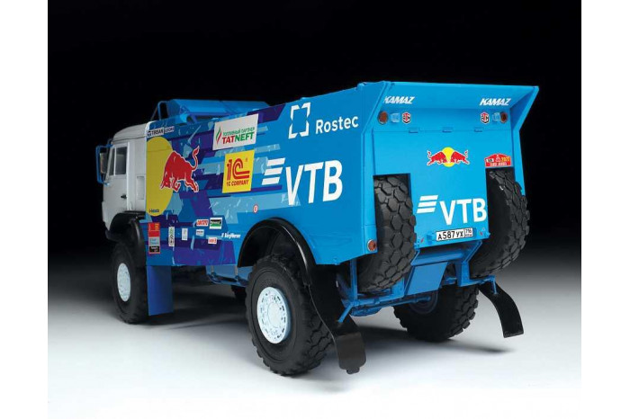 Model Kit trucku 3657 - Kamaz rallye truck (1:35)