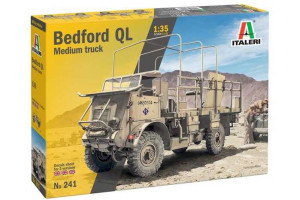 Model Kit military 0241 - Bedford QL Truck (1:35)