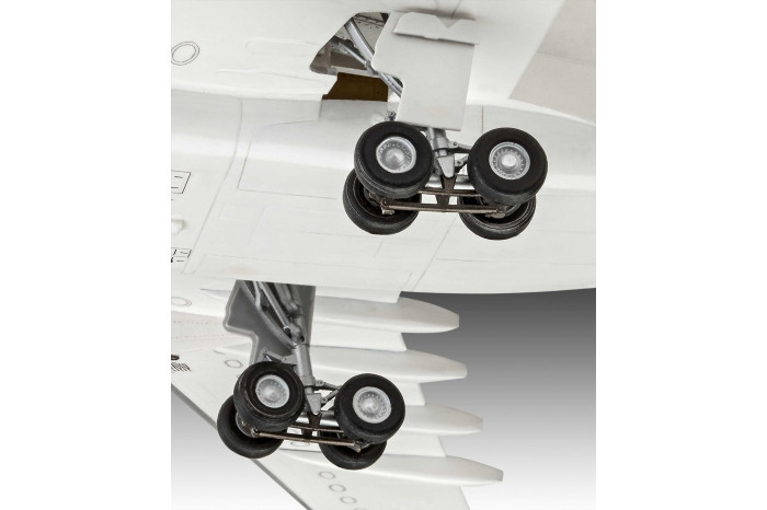 Plastic ModelKit letadlo 03816 - Airbus A330-300 - Lufthansa "New Livery" (1:144)