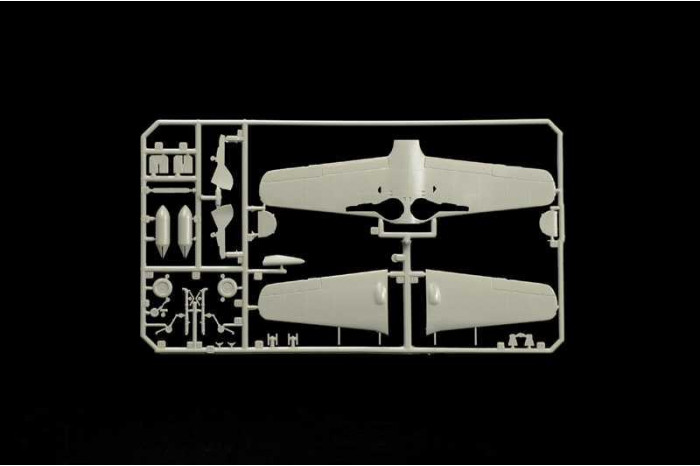 Model Kit letadlo 1312 - FOCKE WULF FW-190 D-9 (1:72)