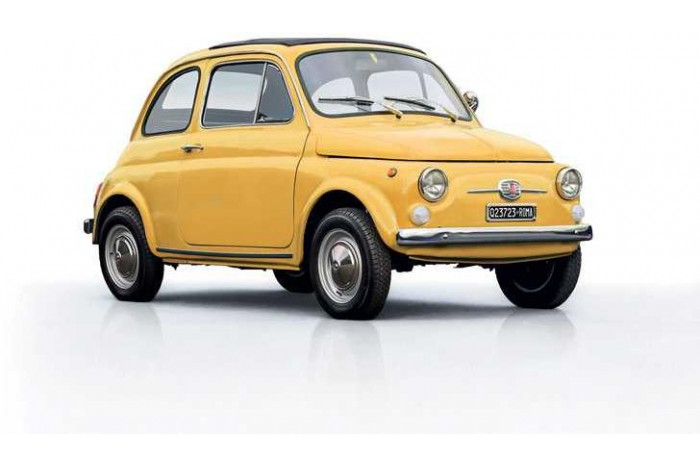 Model Kit auto 4715 - FIAT 500 F 1968 upgraded edition (1:12)