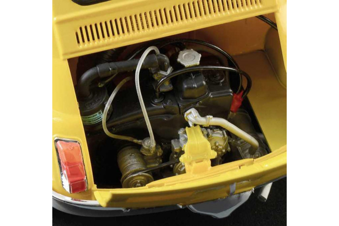 Model Kit auto 4715 - FIAT 500 F 1968 upgraded edition (1:12)
