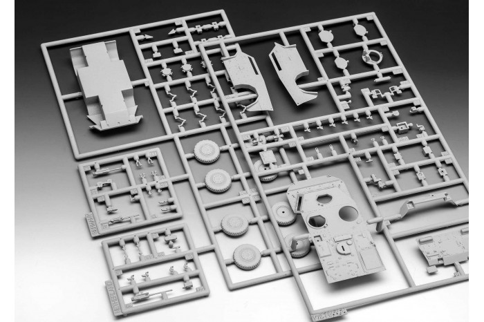 Plastic ModelKit military 03356 - Spähwagen Fennek (1:72)