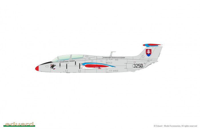 L-29 Delfín (1:72) - 7096