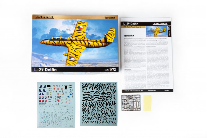 L-29 Delfín (1:72) - 7096