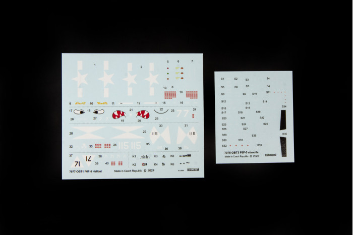 F6F-5 Hellcat (1:72) - 7077