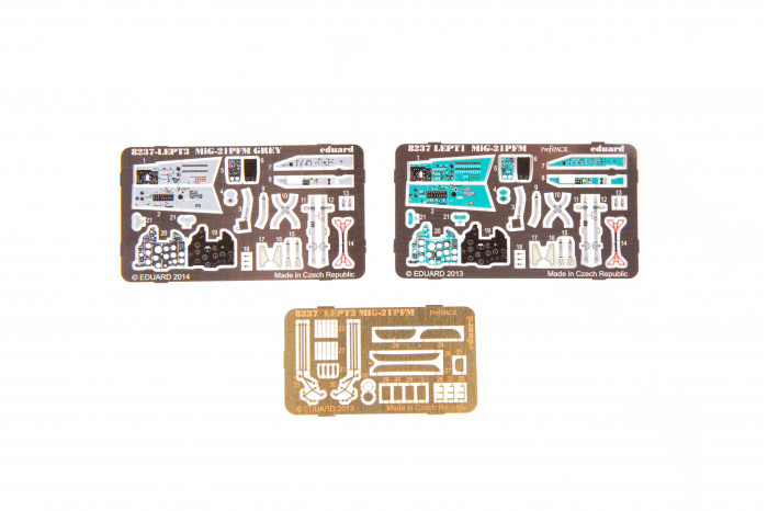 MiG-21PFM (1:48) - 8237