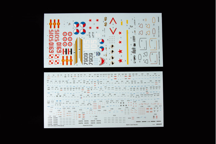 MiG-21PFM (1:48) - 8237