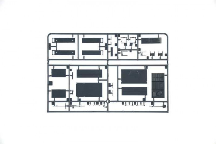 Model Kit military 6395 - Sd.Kfz 10/4 with Flak 30 and Crew (1:35)