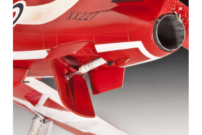 Plastic ModelKit letadlo 04284 - BAe Hawk "Red Arrows" (1:32)