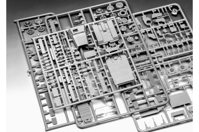ModelSet military 63293 - sWS with Flak43 and Sd.Ah58 Ammo Trailer (1:72)