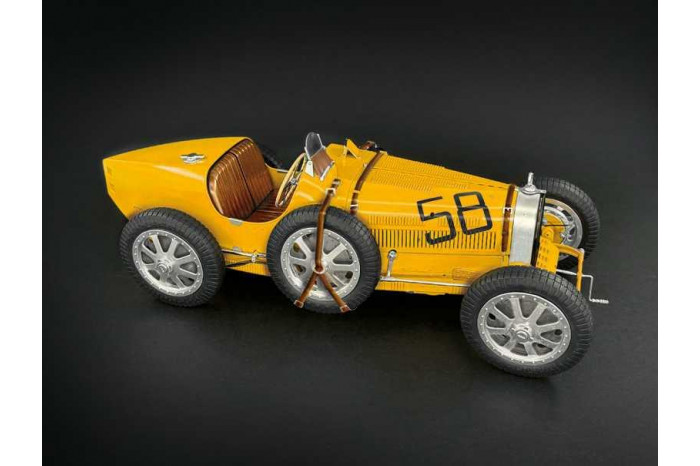 Model Kit auto 4716 - Bugatti T35B Targa F./GP Monaco (1:12)