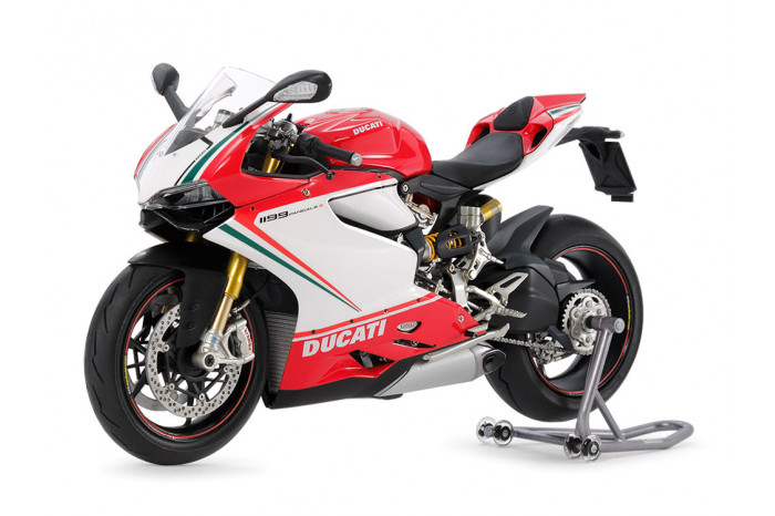 DUCATI 1199 PANIGALE S Tricolore (1:12) -132