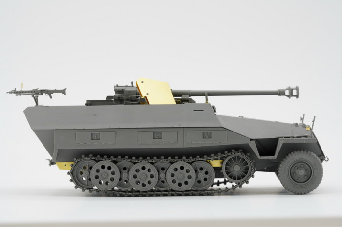 Sd.Kfz.25122 75MM PaK 40 Type D Late (1:35) - 043