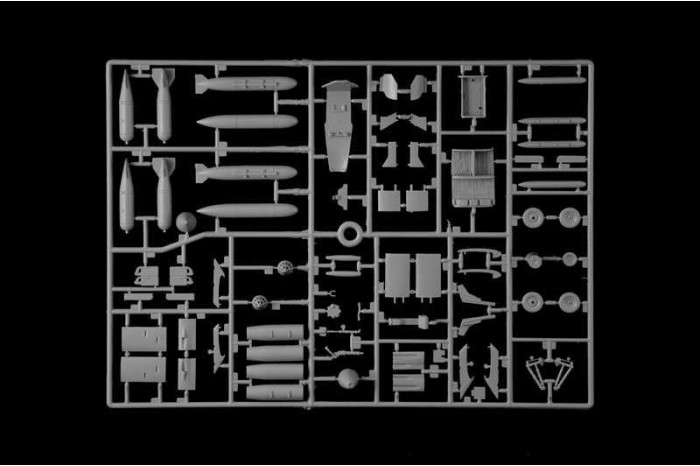 Model Kit letadlo 92645 - G.91 R1/R3 "Gina" (1:48)