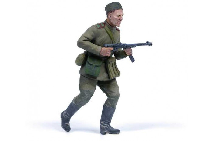 Model Kit figurky 3718 - Soviet Infantry Berlin 1945 (1:35)