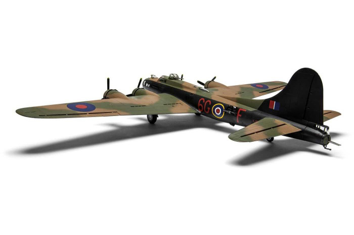 Classic Kit letadlo A08018A - Boeing B-17G / Fortress Mk.III (1:72)