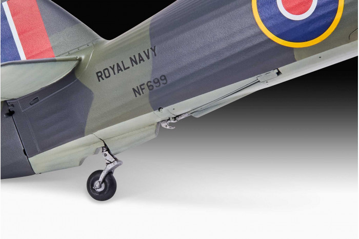 Plastic ModelKit letadlo 03768 - Hawker Sea Hurricane Mk.IIC (1:32)
