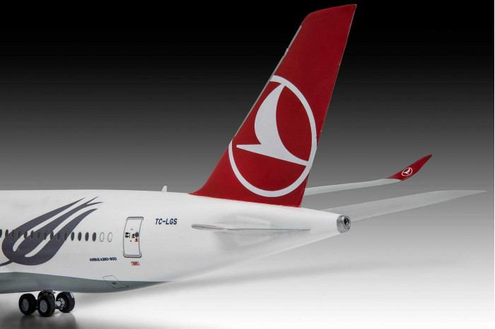 Plastic ModelKit letadlo 03773 - Airbus A350-900 "Turkish Airlines" (1:144)