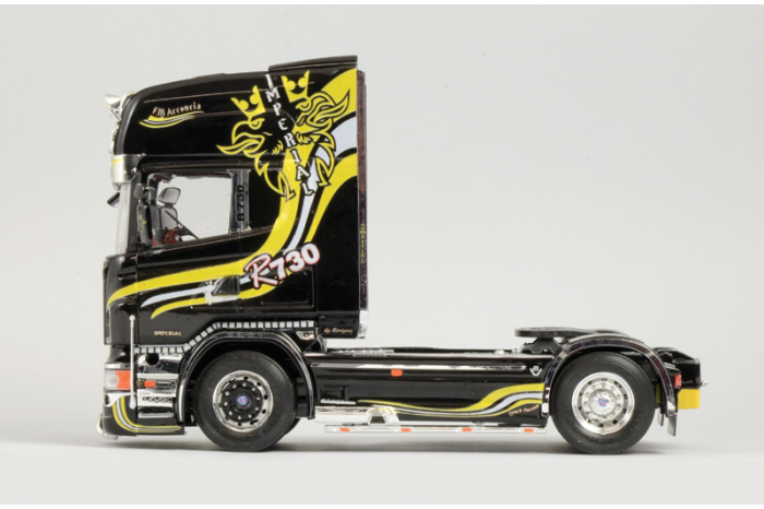 SCANIA R V8 TOPLINE " IMPERIAL" (1:24) - 3883