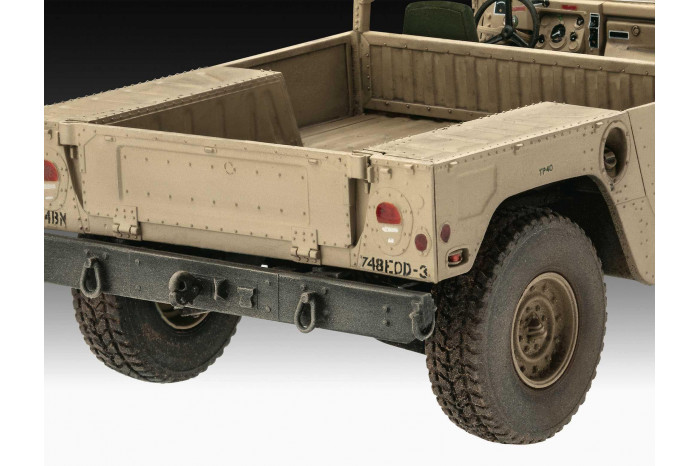 Plastic ModelKit military 03366 - HMMWV M1097A2 (1:35)