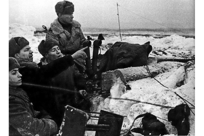 Wargames (WWII) figurky 6231 - Soviet headquarters in winter uniform (1:72)