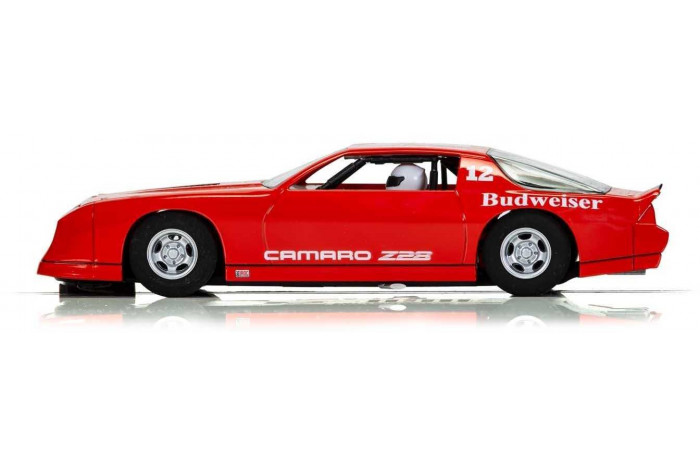 Autíčko GT SCALEXTRIC C4073 - Chevrolet Camaro IROC-Z - Red (1:32)
