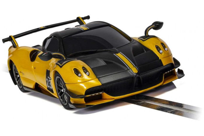 Autíčko Super Resistant SCALEXTRIC C4212 - Pagani Huayra BC Roadster - Yellow (1:32)