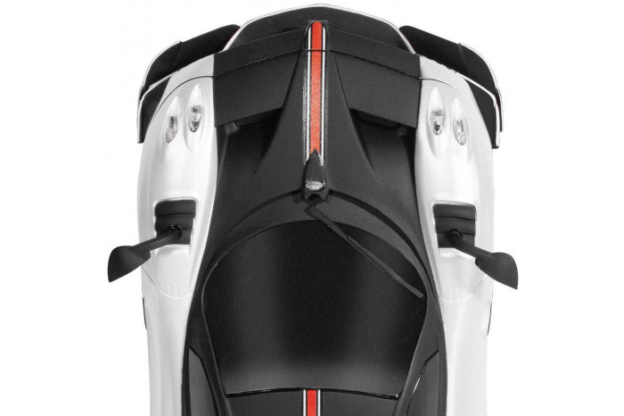 Autíčko Super Resistant SCALEXTRIC C4399 - Pagani Huayra BC Roadster – Metallic Pearl White (1:32)