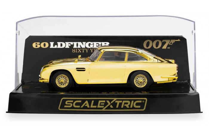 Autíčko Film & TV SCALEXTRIC C4550A - James Bond Aston Martin DB5 - Goldfinger - 60th Anniversary Gold Edition (1:32)