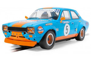 Autíčko Gulf SCALEXTRIC C4530 - Ford Escort MK1 – Wayne Crabtree Modified Fords 2023 (1:32)