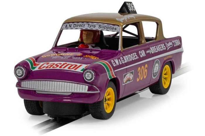 Autíčko Touring SCALEXTRIC C4584 - Ford Anglia 105e George Polley 306 (1:32)