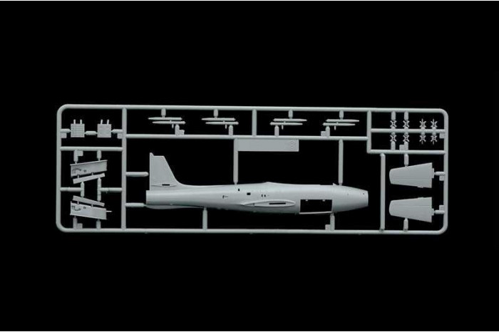 Model Kit letadlo 1321 - F/84G THUNDERJET(1:72)