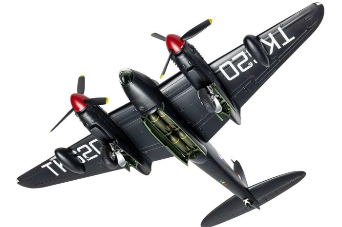 Classic Kit letadlo A04070 - de Havilland Mosquito B.XVI/B.35/TT.35 (1:72)