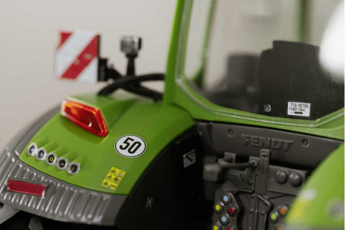 EasyClick traktor 07827 - Fendt 728 Vario easy-click-system (1:20)