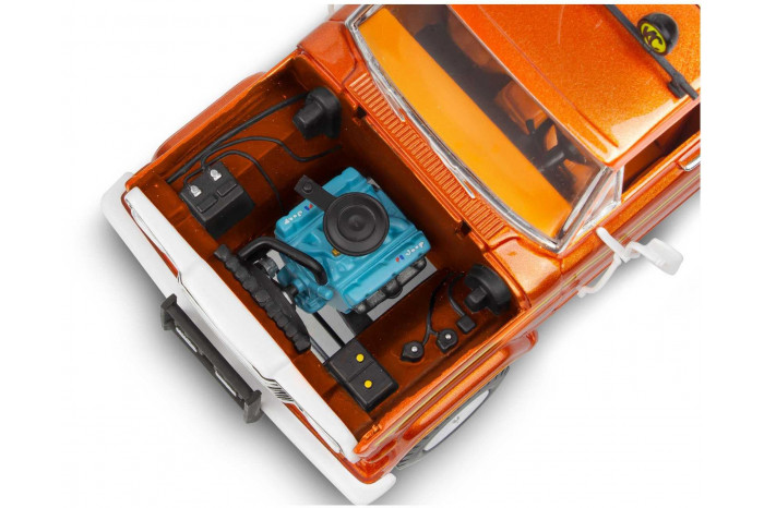 Plastic ModelKit MONOGRAM auto 4568 - Jeep J-10 pickup with camper (1:24)