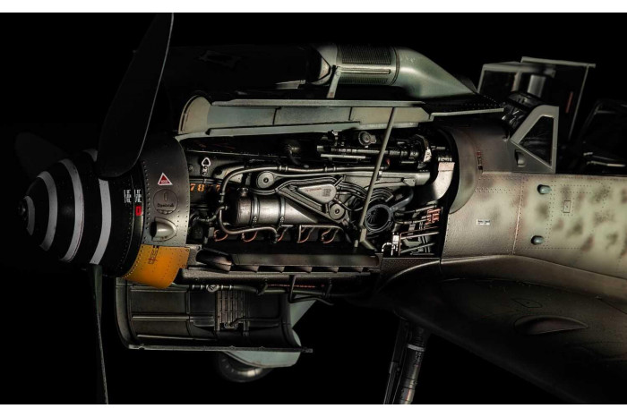 Classic Kit letadlo A17003 - Messerschmitt Bf109G-5/G-6 (1:24)